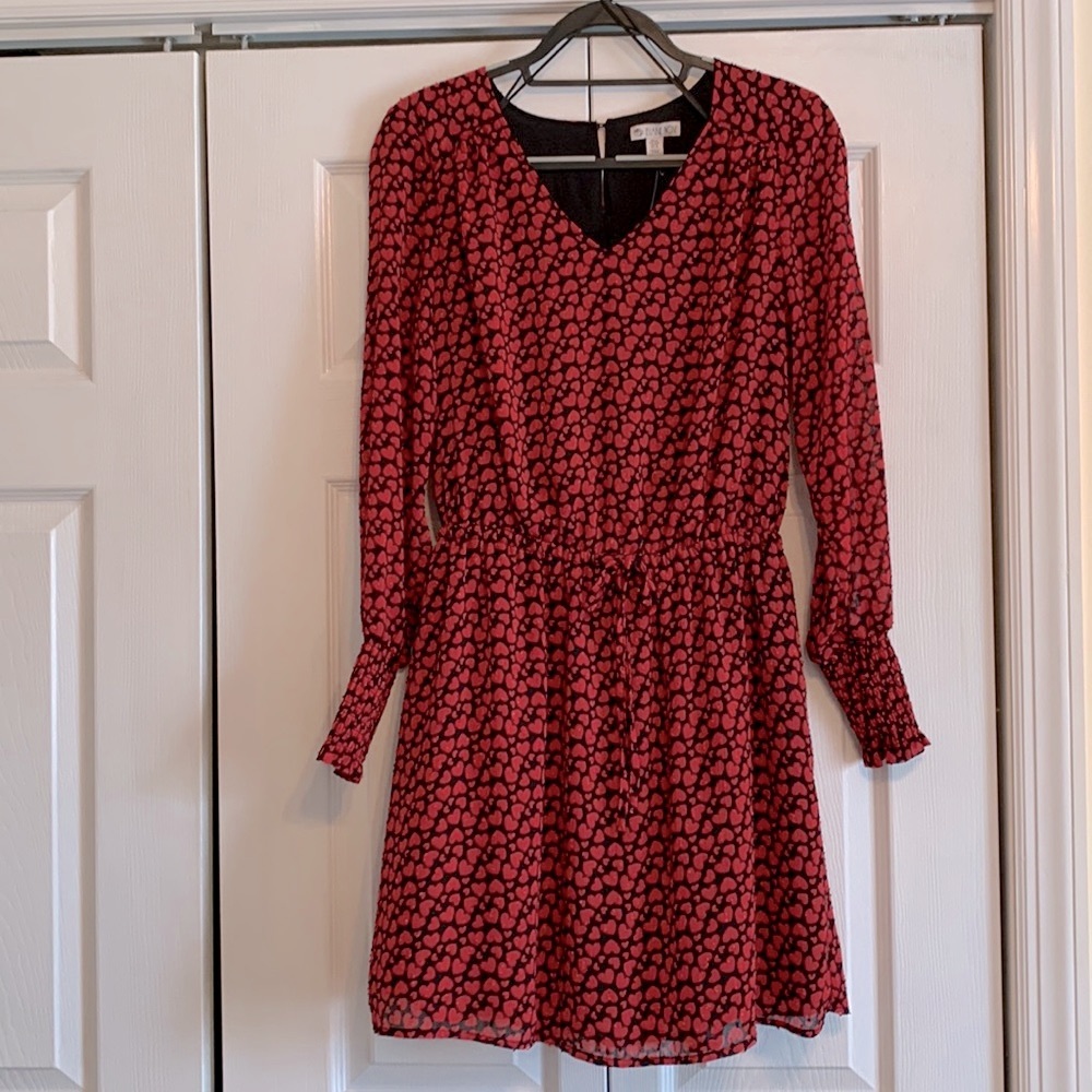 FREE WITH PURCHASE****** Eliane Rose, Long sleeve Hearts dress, size small